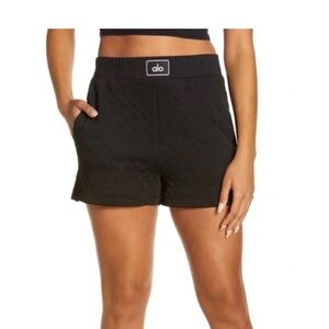 ALO Yoga Women's Black Athletic Shorts